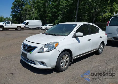 2013 Nissan Versa 1.6 Sl from USA, damaged, VIN 3N1CN7AP2DL876518